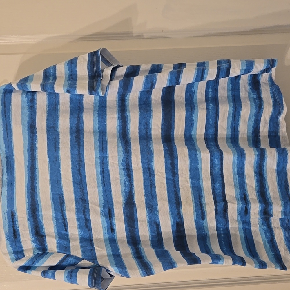 Onque Casual Blue and White Striped V-Neck Top With Silver Stud Accents - Picture 4 of 7